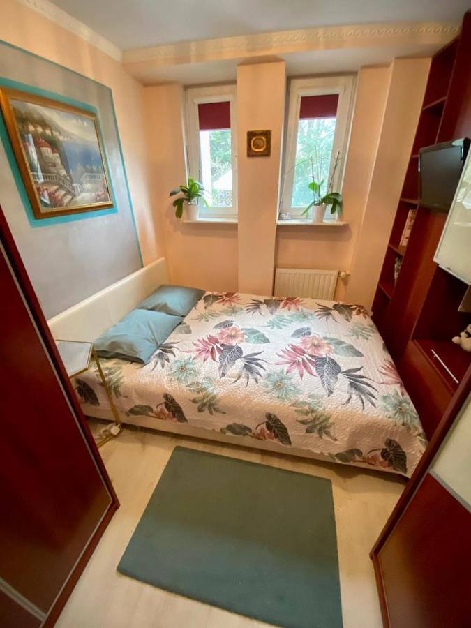 Warsaw Garden Apartment 70M2 Εξωτερικό φωτογραφία
